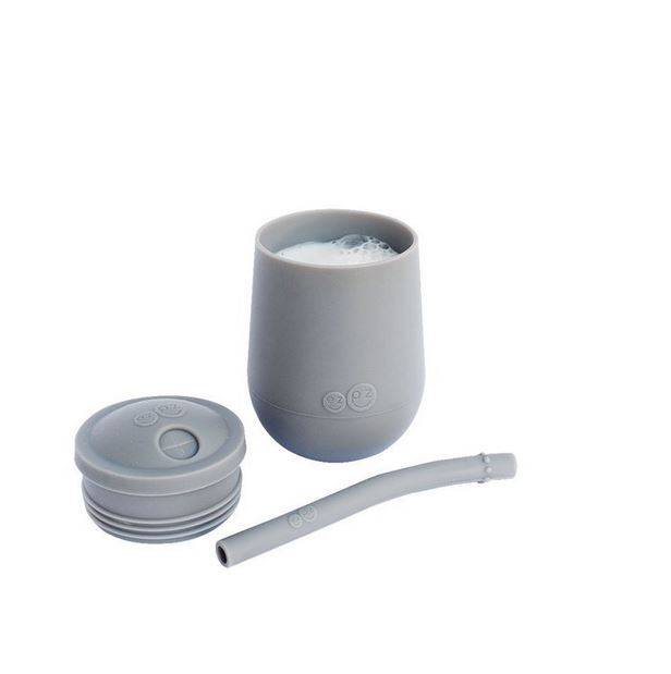 EZPZ Mini Cup+Straw Training System silikona krūzīte ar salmiņu tumši pelēka