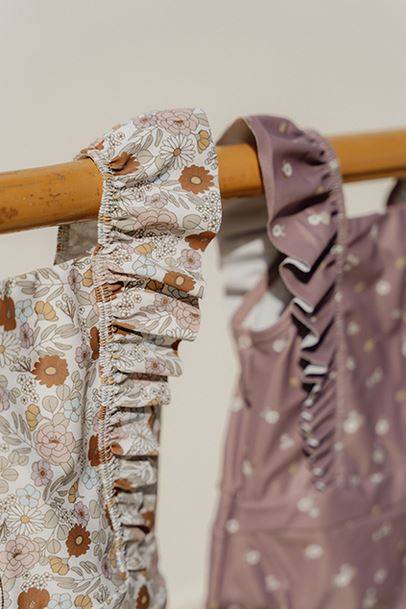 Little Dutch bathsuit volants Mauve Blossom peldkostīms 74/80 izm.