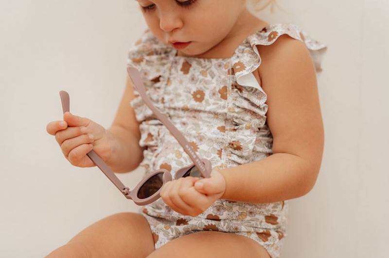 Little Dutch bathsuit volants Vintage Little Flowers peldkostīms 74/80 izm.