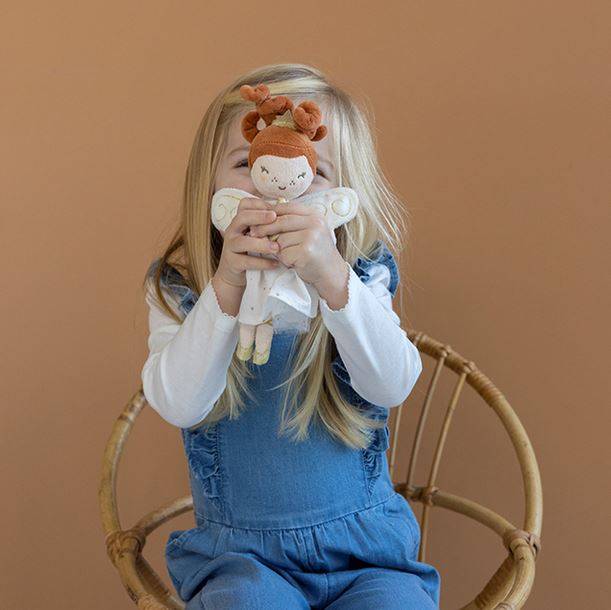 Little Dutch Doll Mia – The Fairy of Hope mīkstā lellīte Mia - Cerību feja Little Dutch Doll Mia – The Fairy of Hope mīkstā lellīte Mia - Cerību feja