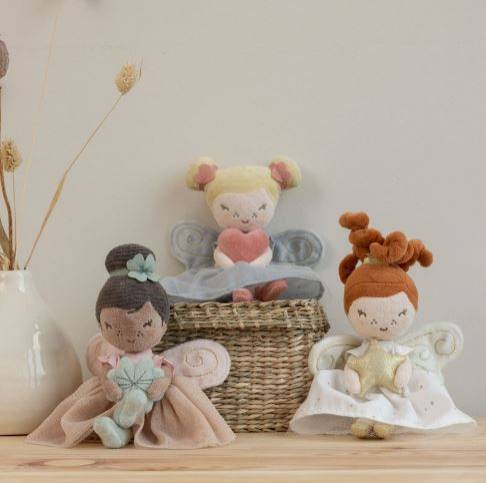 Little Dutch Doll Mia – The Fairy of Hope mīkstā lellīte Mia - Cerību feja Little Dutch Doll Mia – The Fairy of Hope mīkstā lellīte Mia - Cerību feja