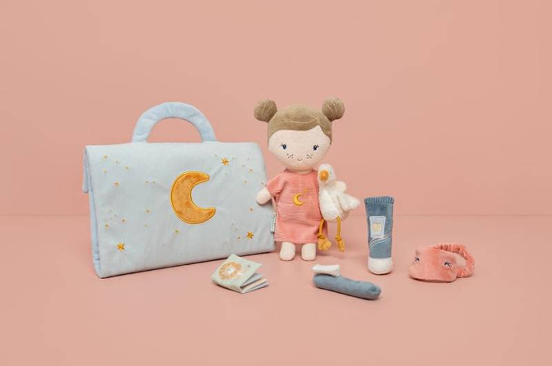 Little Dutch Playset with doll ´Sleepover´ gulētiešanas rotaļu komplekts Little Dutch Playset with doll ´Sleepover´ gulētiešanas rotaļu komplekts