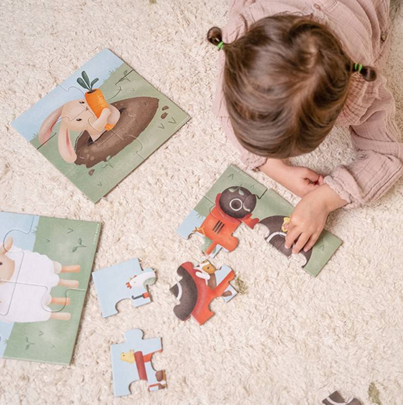 Little Dutch 4 in 1 puzzles Little Farm komplekts ar 4 puzlēm