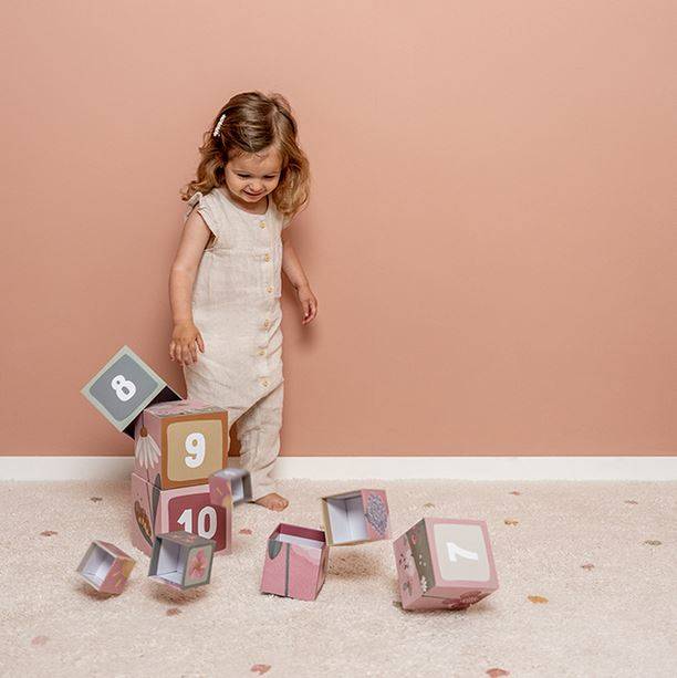 Little Dutch Building Blocks cardboard ´Flowers & Butterflies´ FSC kraušanas kluču tornis Little Dutch Building Blocks cardboard ´Flowers & Butterflies´ FSC kraušanas kluču tornis