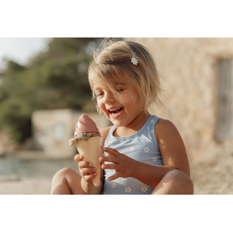 Little Dutch Ice cream beach set Ocean dreams blue smilšu rotaļlietu komplekts Little Dutch Ice cream beach set Ocean dreams blue smilšu rotaļlietu komplekts
