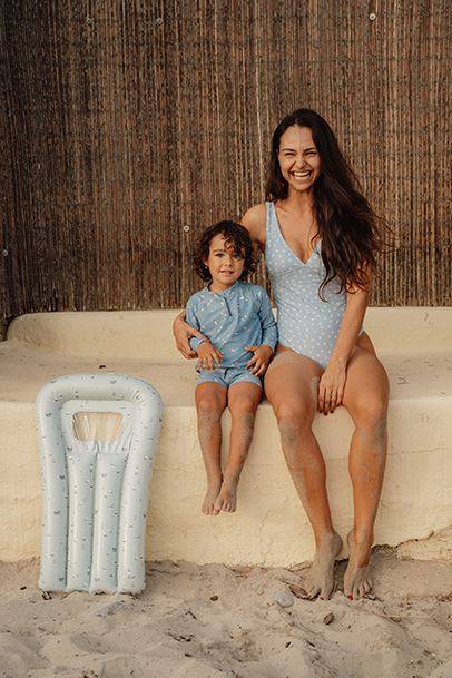 Little Dutch Lie-on float ´Sailors Bay´ piepūšamais peldmatracis Little Dutch Lie-on float ´Sailors Bay´ piepūšamais peldmatracis