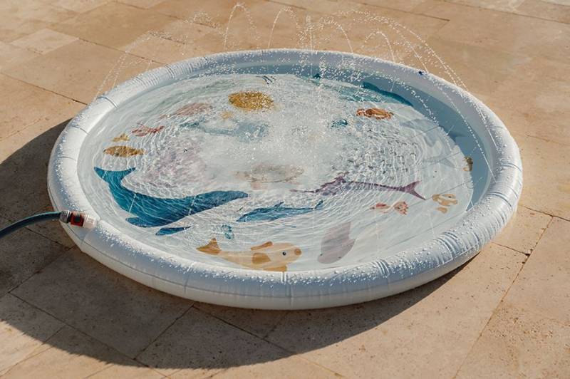 Little Dutch sprinkler mat ´Sea Life´ ūdens rotaļu paklājiņš ar strūklaku Little Dutch sprinkler mat ´Sea Life´ ūdens rotaļu paklājiņš ar strūklaku