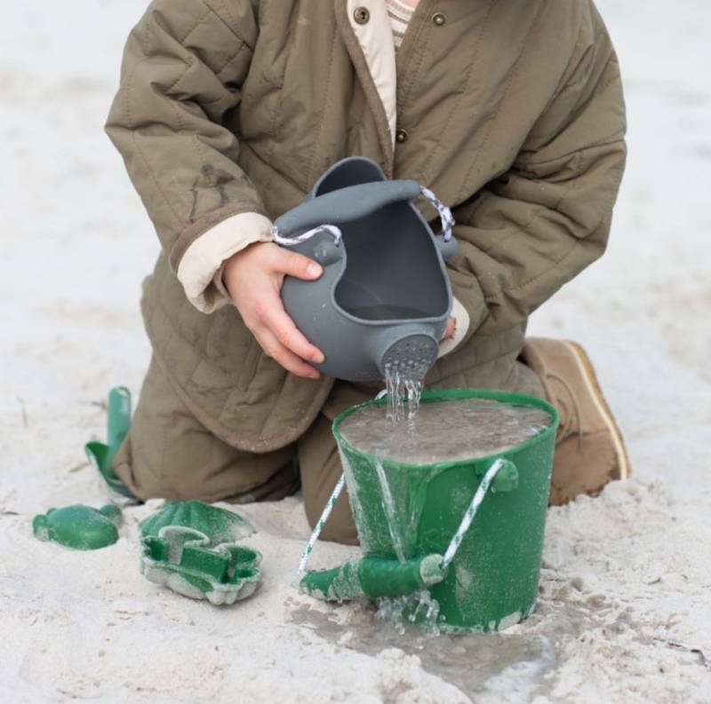 Scrunch bucket dark moss green silikona spainis Scrunch bucket dark moss green silikona spainis