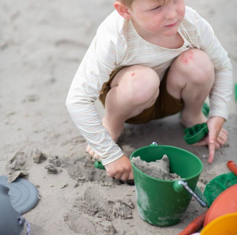 Scrunch bucket dark moss green silikona spainis Scrunch bucket dark moss green silikona spainis