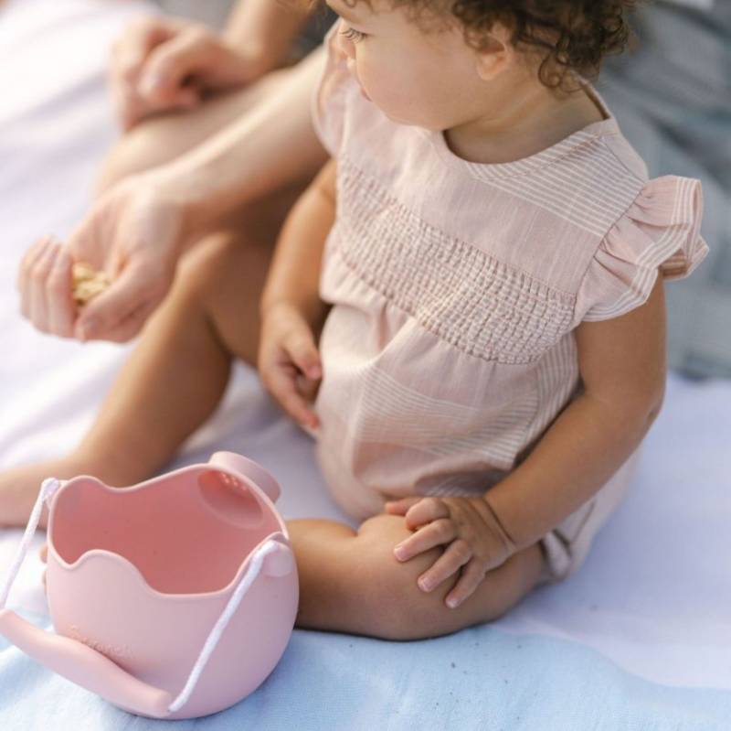 Scrunch watering can rose silikona lejkanna