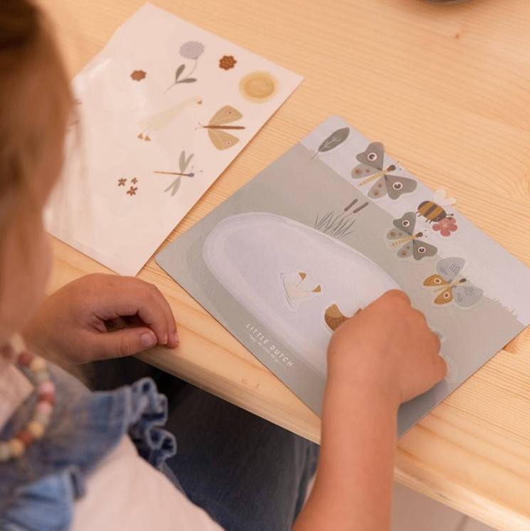 Little Dutch Window stickers Flowers and Butterflies logu uzlīmes Little Dutch Window stickers Flowers and Butterflies logu uzlīmes