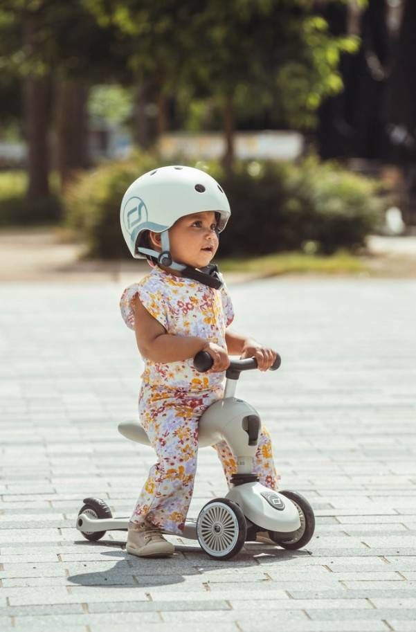 Scoot and Ride Highwaykick 1 ash skrejritenis pelēkbalts Scoot and Ride Highwaykick 1 ash skrejritenis pelēkbalts