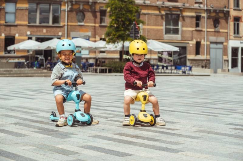 Scoot and Ride Highwaykick 1 blueberry skrejritenis gaiši zils Scoot and Ride Highwaykick 1 blueberry skrejritenis gaiši zils