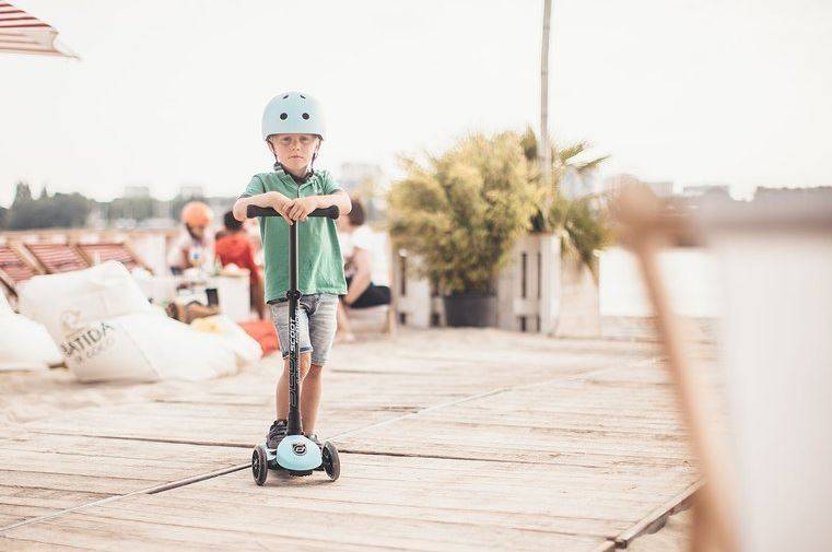 Scoot and Ride Highwaykick 3 LED blueberry skrejritenis gaiši zils