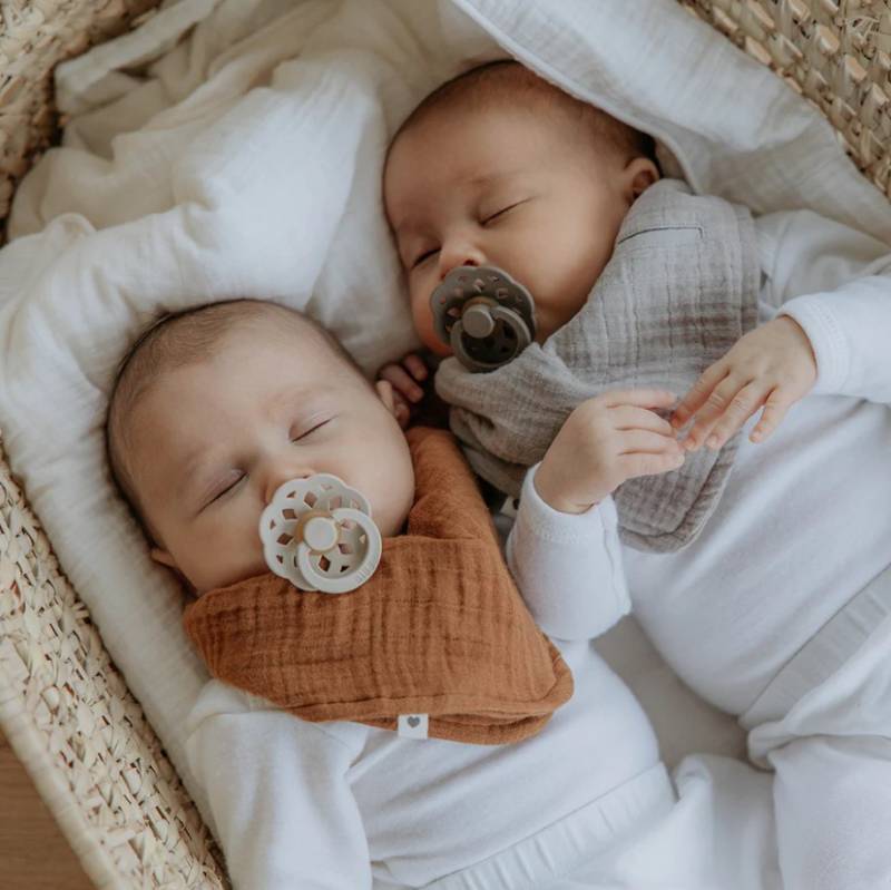 BIBS Boheme knupīši Ivory / Blossom 0-6 mēn.