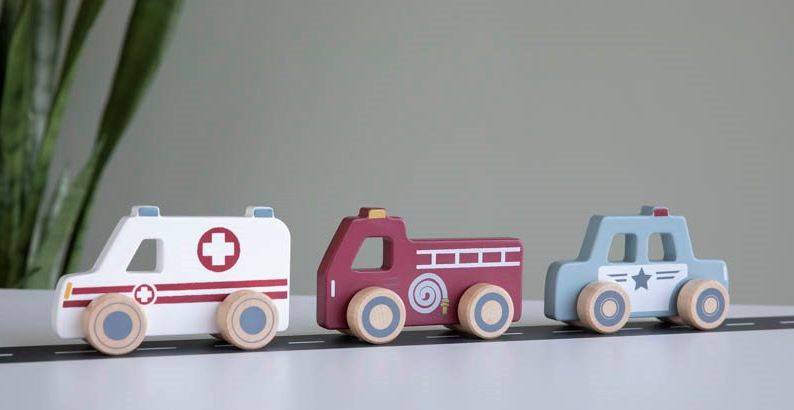 Avārijas dienestu mašīnu komplekts Ambulance, Fire brigade, Police car set Avārijas dienestu mašīnu komplekts Ambulance, Fire brigade, Police car set