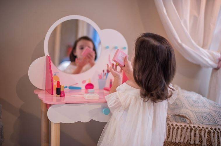 Janod Dressing table with accessories little Miss spoguļgaldiņš ar aksesuāriem