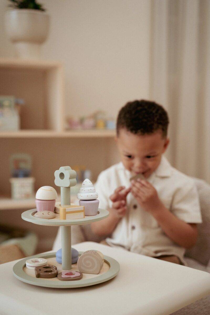 Little Dutch Cake Stand Set FSC koka kūku statīvs