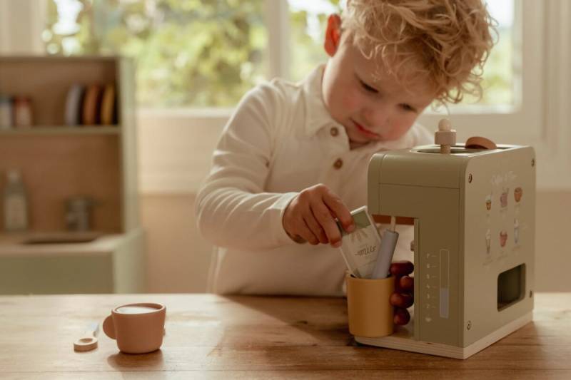 Little Dutch Coffee Machine Set FSC koka kafijas aparāts Little Dutch Coffee Machine Set FSC koka kafijas aparāts