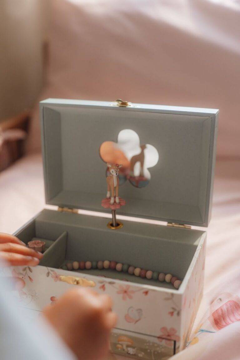Little Dutch Jewellery Box with Music Forest Friends muzikāla kastīte rotaslietām