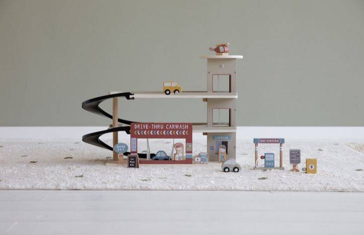 Little Dutch koka garāža Railway Collection Garage Little Dutch koka garāža Railway Collection Garage