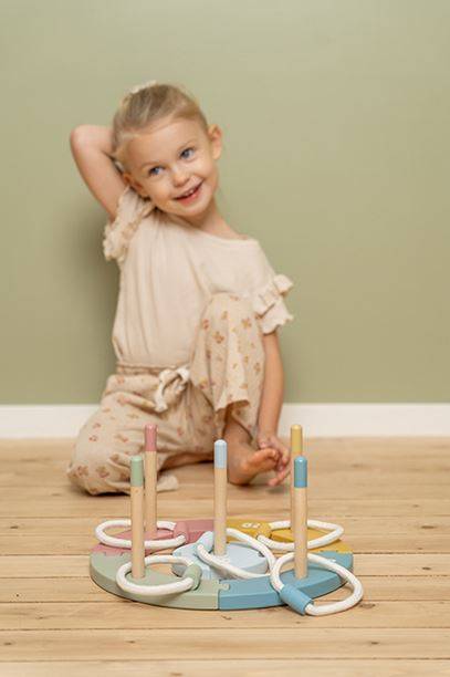 Little Dutch Ring Toss Game FSC gredzenu mešanas spēle Little Dutch Ring Toss Game FSC gredzenu mešanas spēle