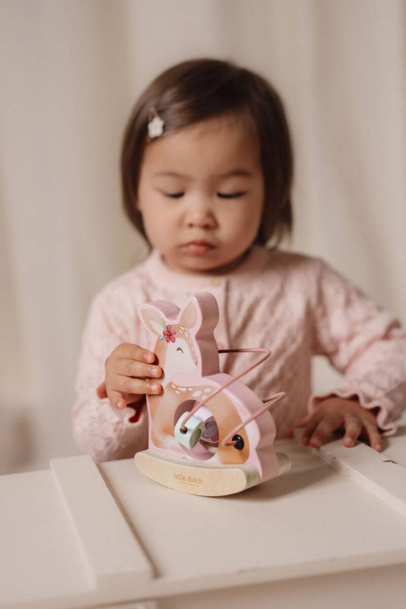 Little Dutch Rocking Deer Fairy Garden koka rotaļlieta