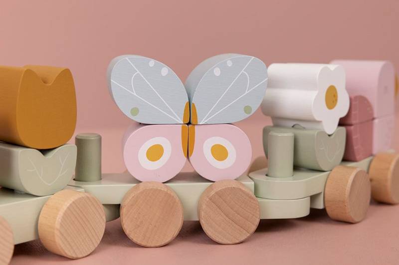 Little Dutch Stacking Train Flowers & Butterflies koka vilciens Little Dutch Stacking Train Flowers & Butterflies koka vilciens
