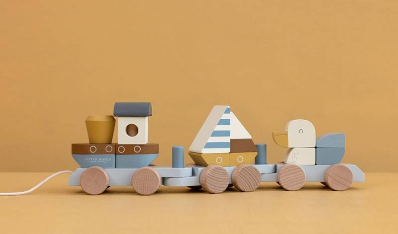 Little Dutch Stacking Train Sailors Bay koka vilciens Little Dutch Stacking Train Sailors Bay koka vilciens
