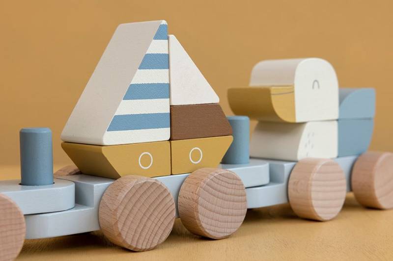 Little Dutch Stacking Train Sailors Bay koka vilciens Little Dutch Stacking Train Sailors Bay koka vilciens