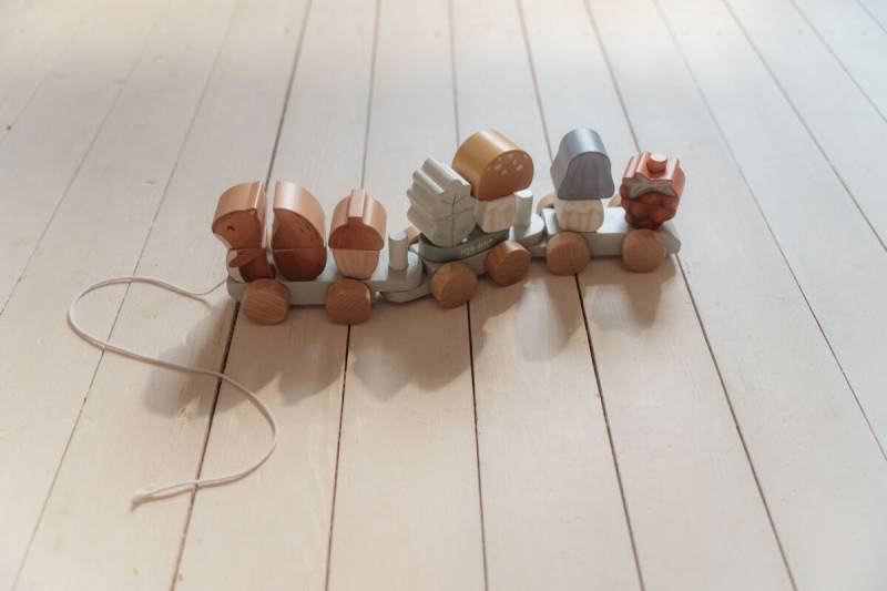 Little Dutch Stacking Train Squirrel Forest Friends koka vilciens