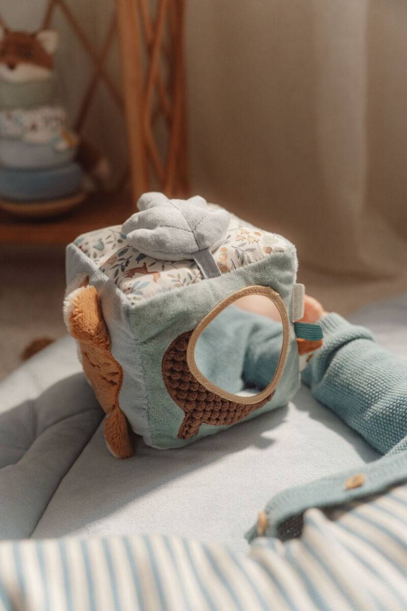 Little Dutch Soft activity cube Forest Friends mīkstais aktivitāšu kubs