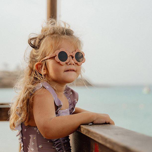 Little Dutch sunglasses Pink blush bērnu saulesbrilles Little Dutch sunglasses Pink blush bērnu saulesbrilles